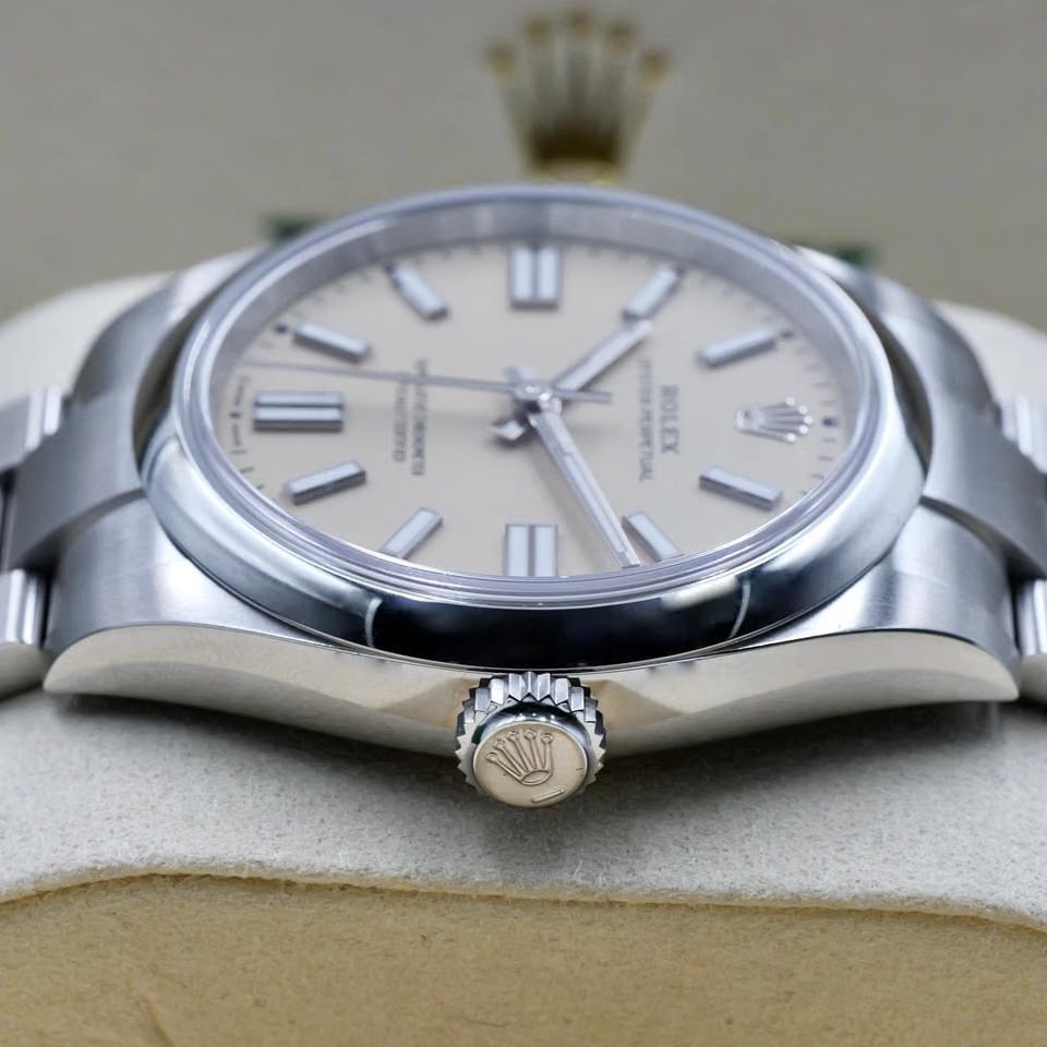 Rolex | Oyster Perpetual | 134300 | Steel | 41 mm | Steel | Champagne | Automatic