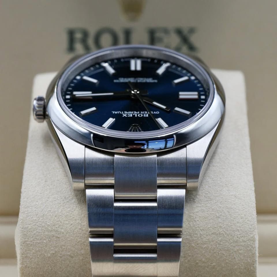 Rolex | Oyster Perpetual | 142300 | Steel | 41 mm | Steel | Blue | Automatic