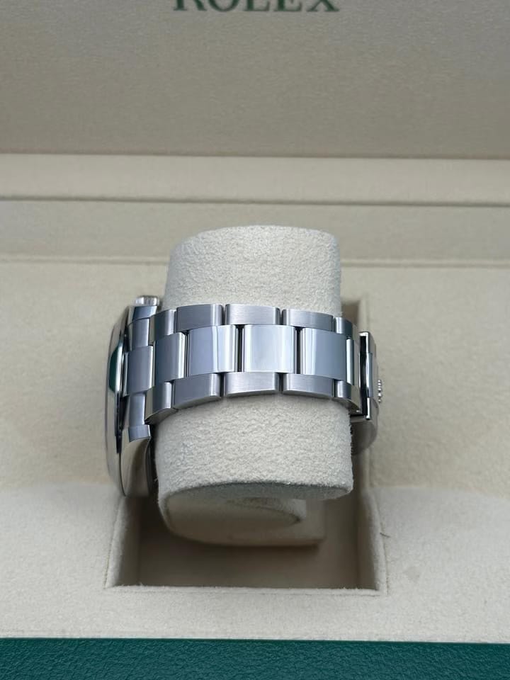 Rolex | Datejust | 126300 | Steel | 40 mm | Steel | Black | Automatic