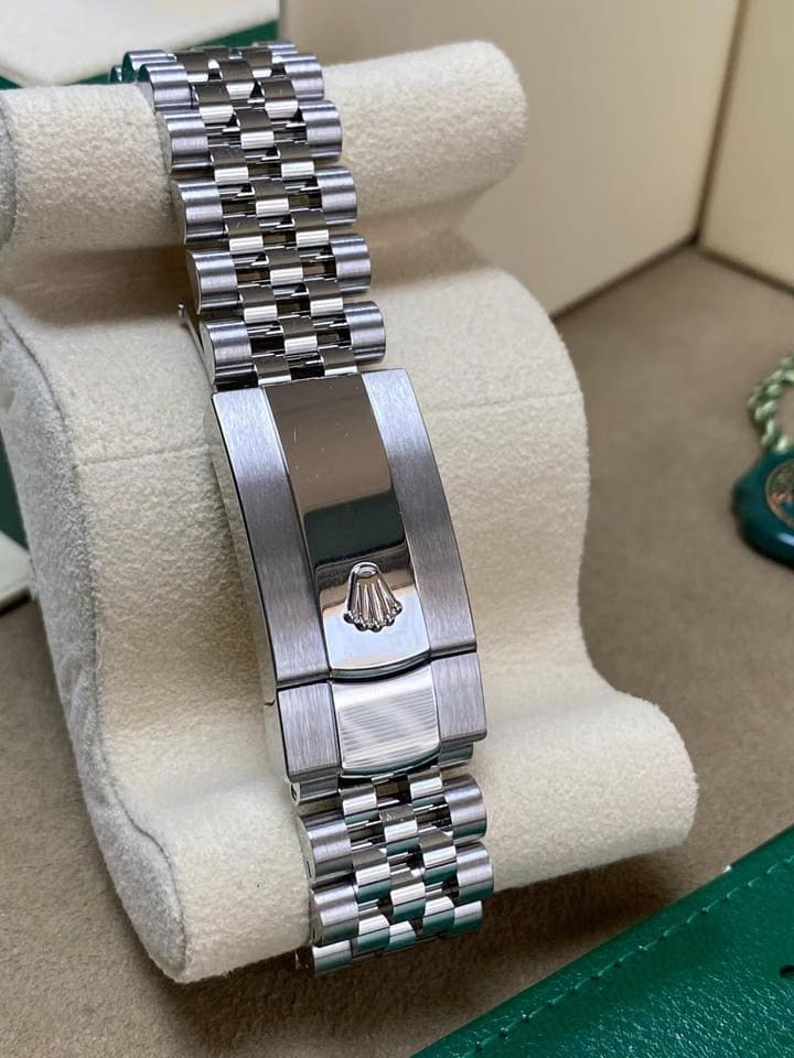 Rolex | Datejust | 126200-0007 | Steel | 36 mm | Steel | White | Automatic