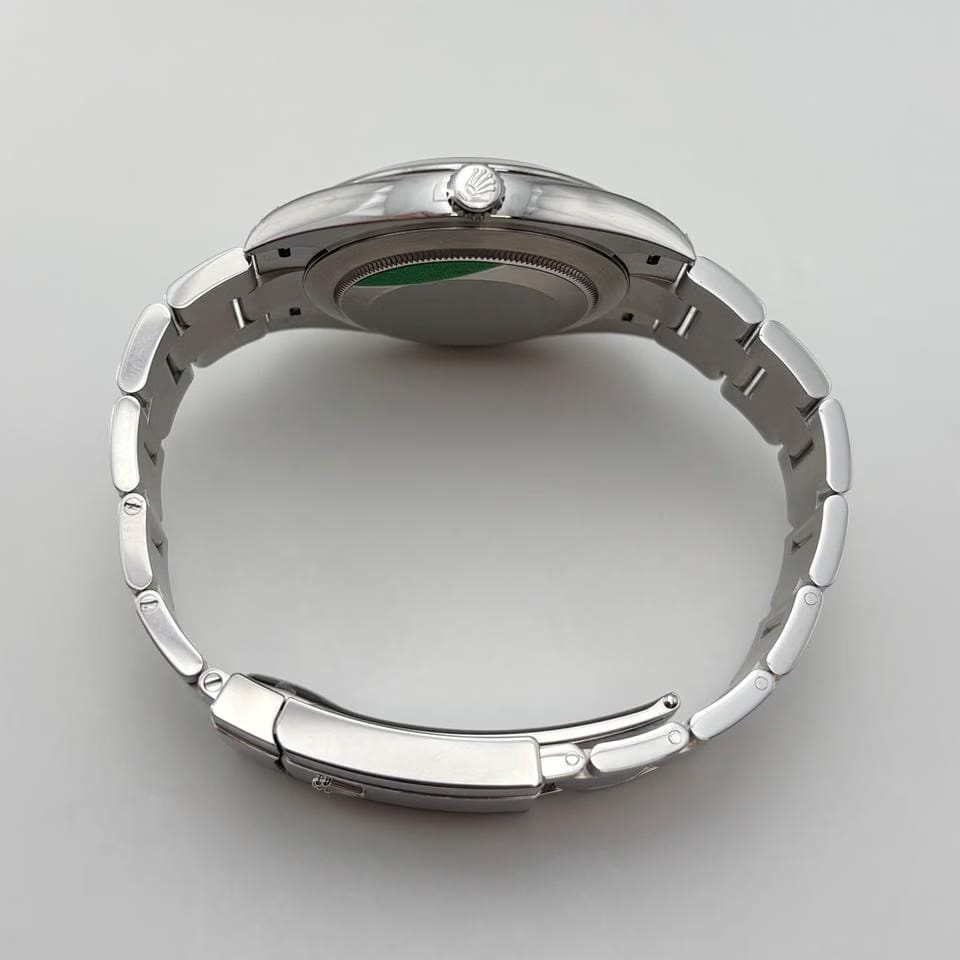 Rolex | Datejust | 126300 | Steel | 41 x 48 mm | Steel | Green | Automatic