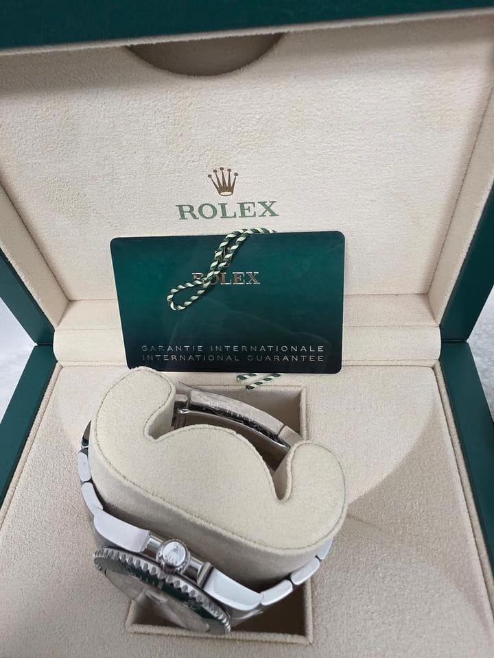 Rolex | Submariner | 126610lv | Steel | 41 mm | Steel | Black | Automatic