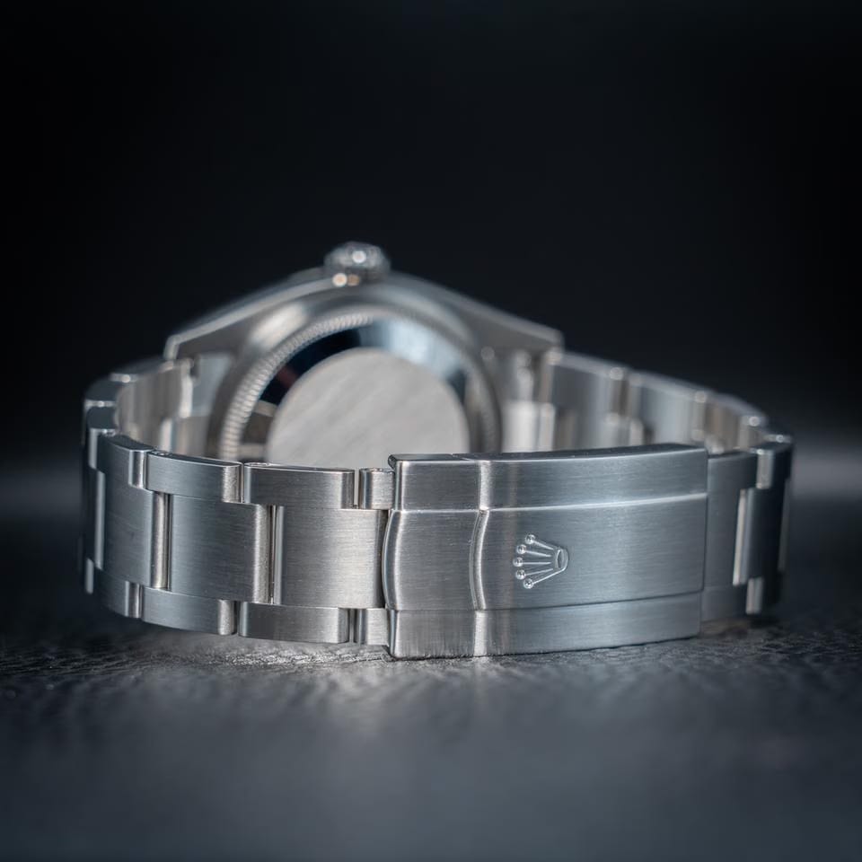 Rolex | Oyster Perpetual | 126000 | Steel | 36 mm | Steel | Purple | Automatic