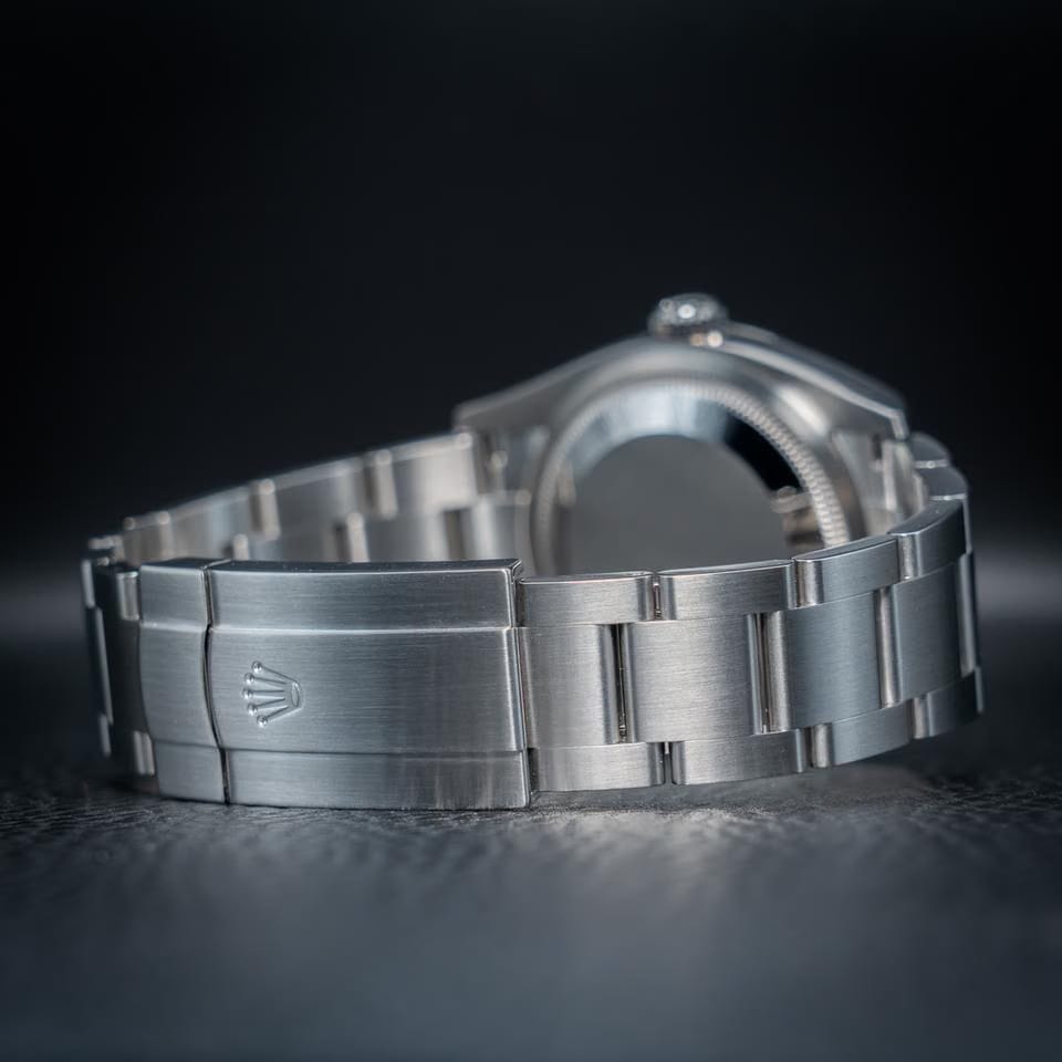 Rolex | Oyster Perpetual | 126000 | Steel | 36 mm | Steel | Purple | Automatic