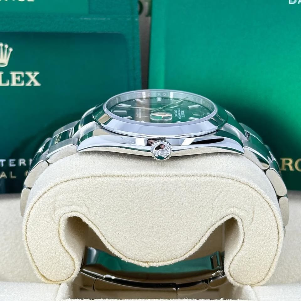 Rolex | Datejust | 126300 | Steel | 41 mm | Steel | Green | Automatic