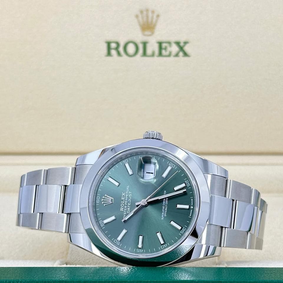 Rolex | Datejust | 126300 | Steel | 41 mm | Steel | Green | Automatic