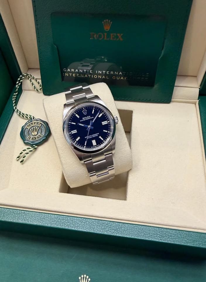 Rolex | Oyster Perpetual | 126000 2026 New Unworn | Steel | 36 mm | Steel | Black | Automatic