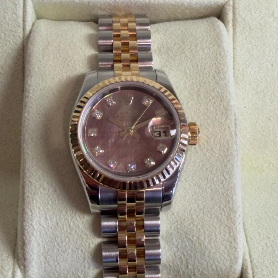 Rolex | Datejust | 179173 | Steel | 26 mm | Gold/Steel | Mother of pearl | Automatic