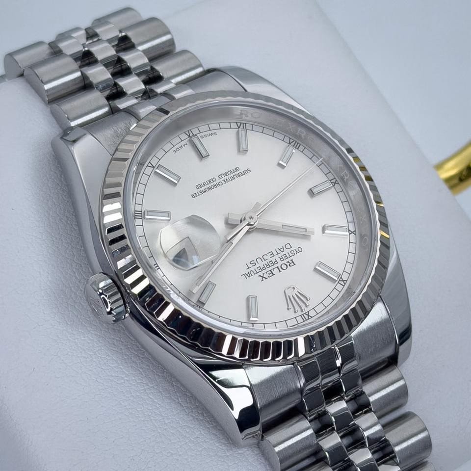 Rolex | Datejust | 116234 | Gold/Steel | 36 mm | Steel | Silver (solid) | Automatic