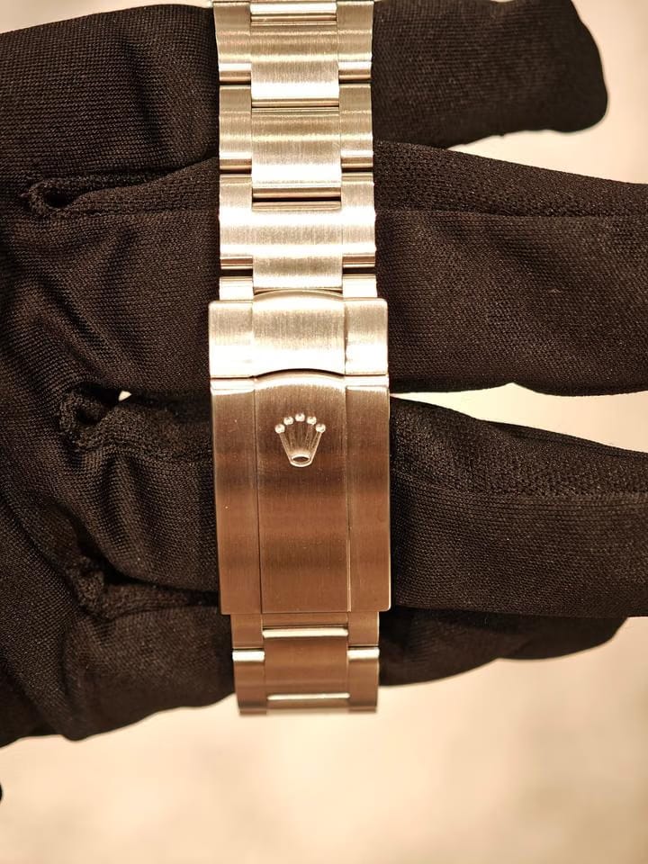 Rolex | Oyster Perpetual | 126000-011 | Steel | Steel | Green | Automatic