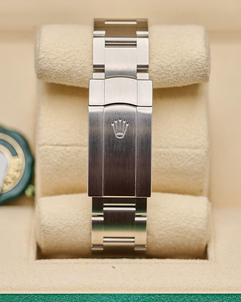 Rolex | Oyster Perpetual | 126000-0013 | 36 mm | Steel