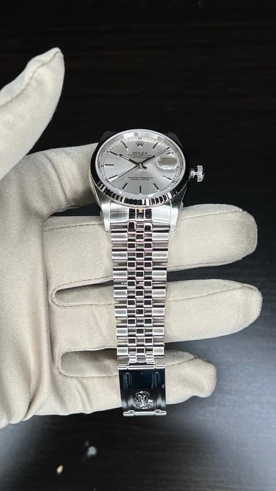Rolex | Datejust | 16234 | Steel | 36 x 44 mm | Steel | Silver | Automatic