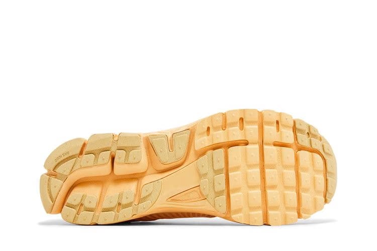 Air Zoom Vomero 5 Celestial Gold