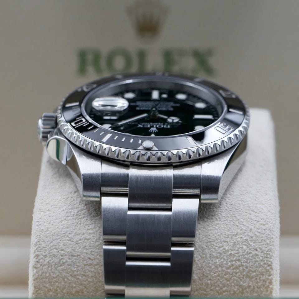 Rolex | Submariner | 116610LN | Steel | 40 mm | Steel | Black | Automatic