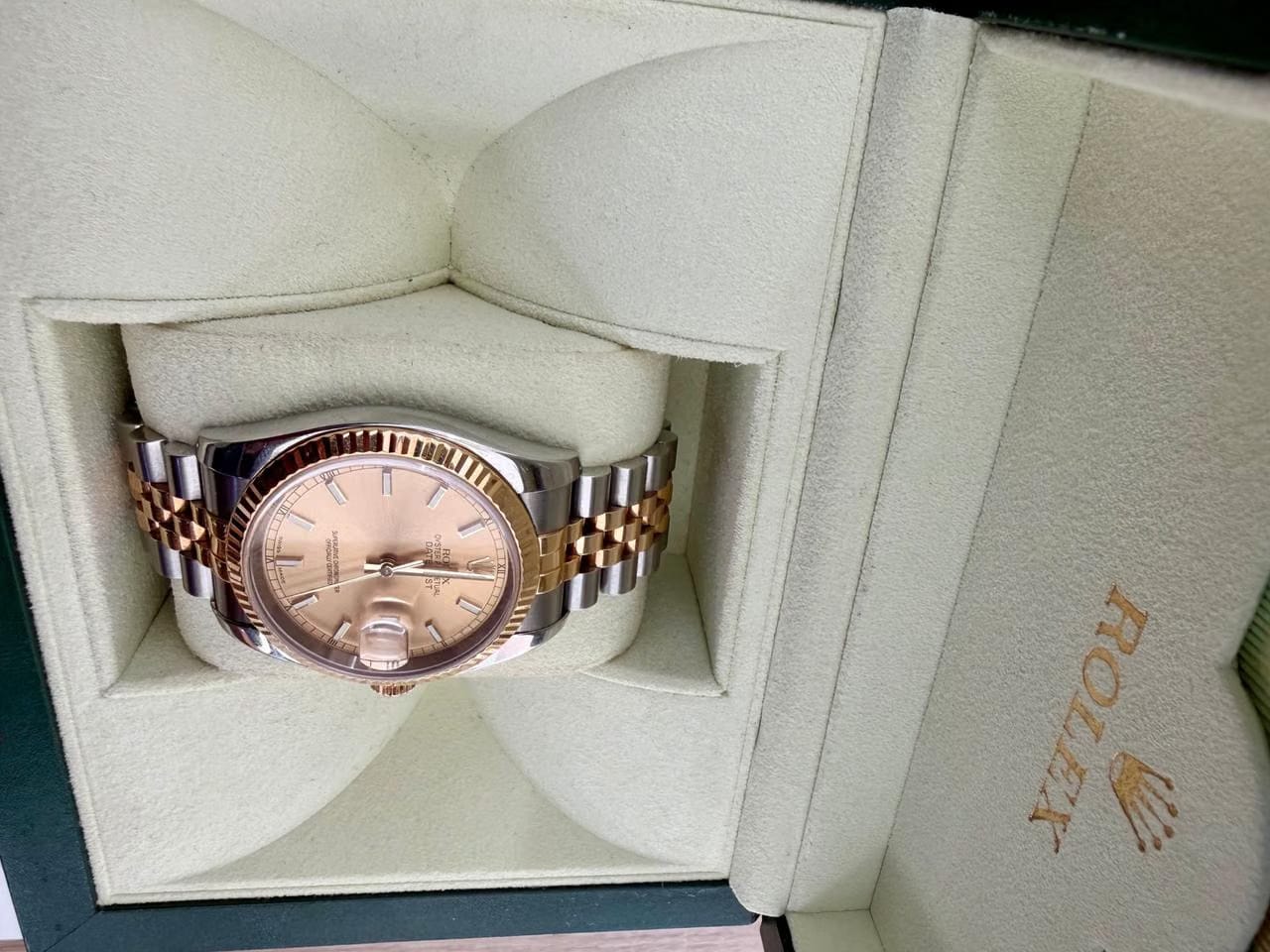 Rolex | Datejust | 116233 | Yellow gold | 36 mm | Gold/Steel | Champagne | Automatic