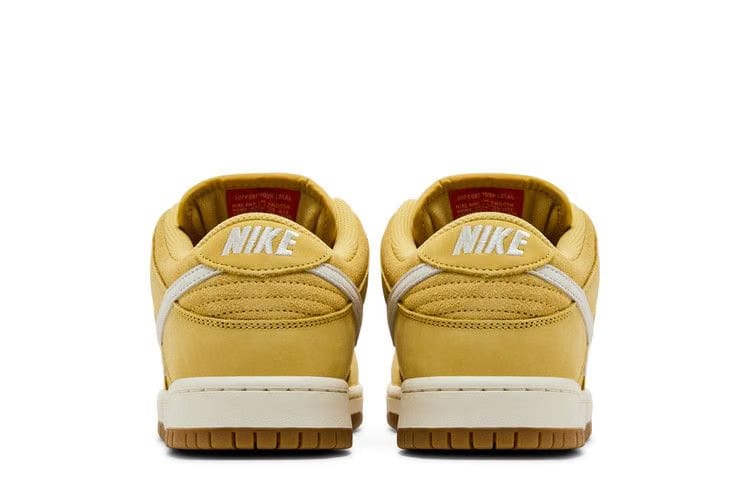 Dunk Low Pro SB Saturn Gold