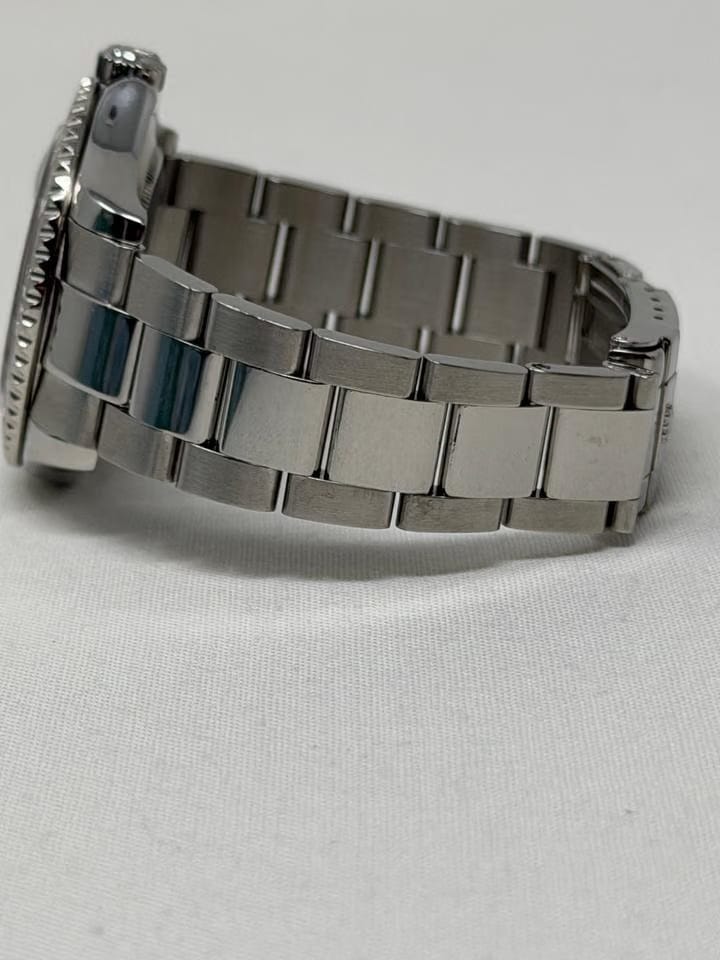 Rolex | Yacht-Master | 16622 | Steel | 40 mm | Steel | Silver (solid) | Automatic