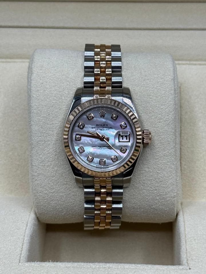 Rolex | Datejust | 179171 | Gold/Steel | 26 mm | Gold/Steel | Mother of pearl | Automatic
