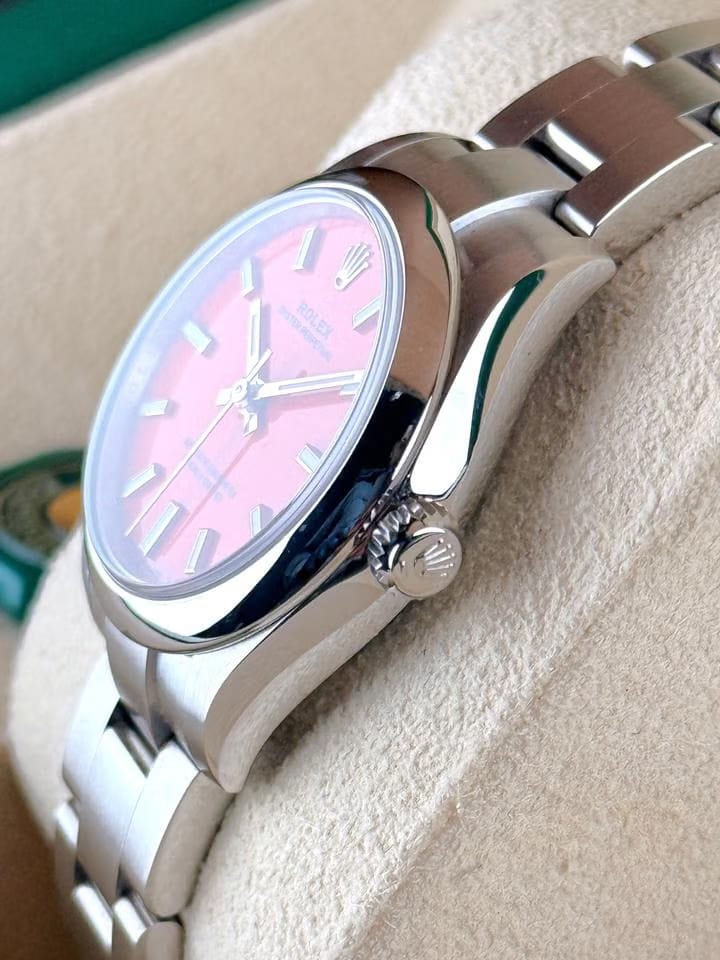 Rolex | Oyster Perpetual | 277200 | Steel | 31 mm | Steel | Red | Automatic