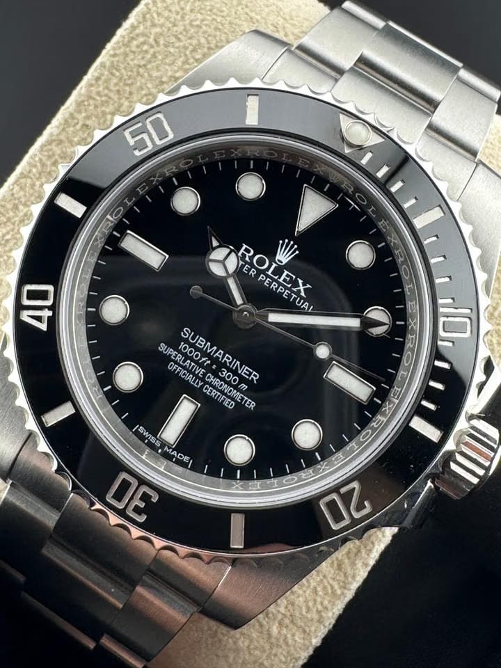 Rolex | Submariner | 114060 | Silver | 40 mm | Steel | Black | Automatic