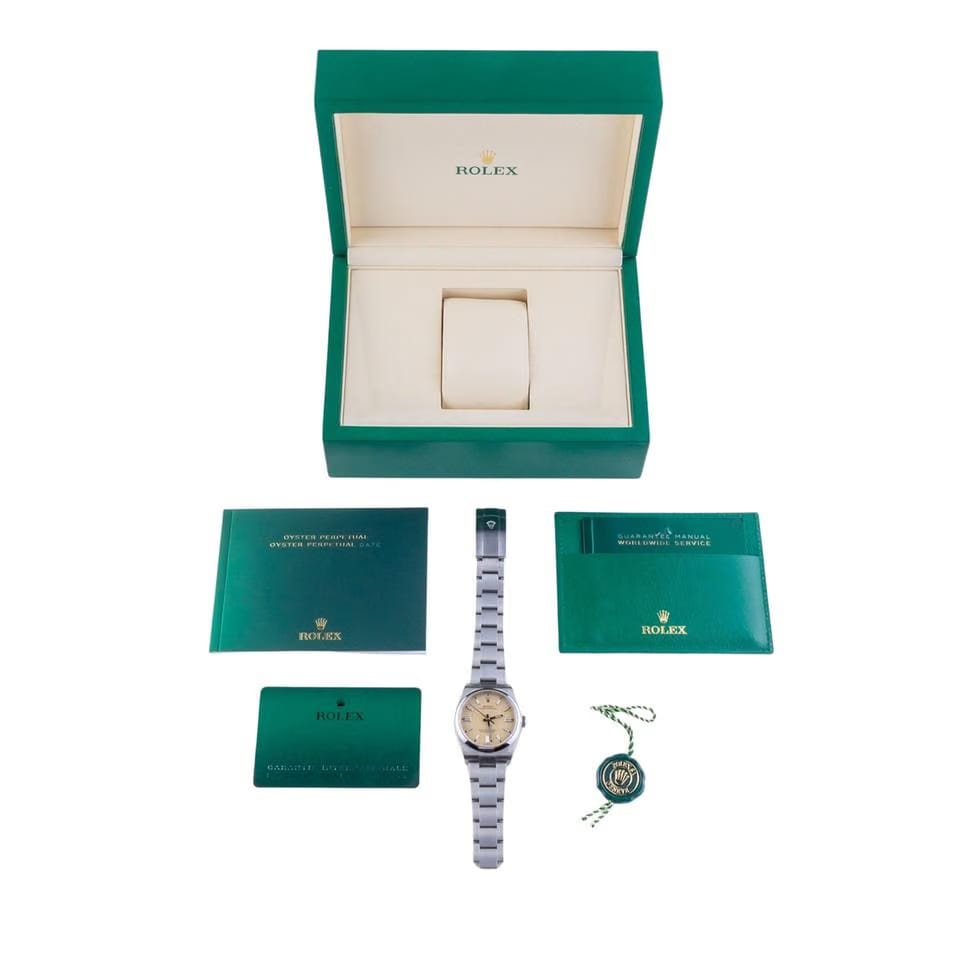 Rolex | Oyster Perpetual | 126000 | Steel | 36 mm | Steel | White | Automatic