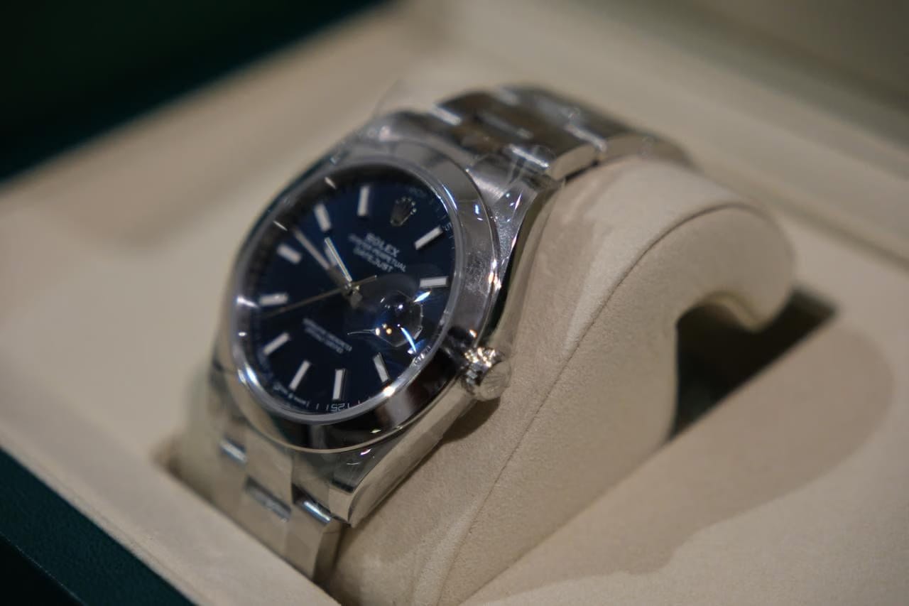 Rolex | Datejust | M126300-0001 | Steel | 41 x 48 mm | Steel | Blue | Automatic