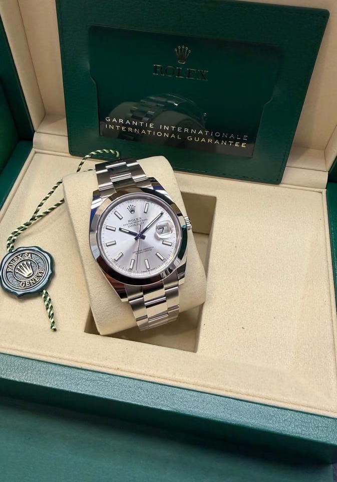 Rolex | Datejust | 126300 2025 New Unworn | Steel | 41 x 48 mm | Steel | Silver | Automatic