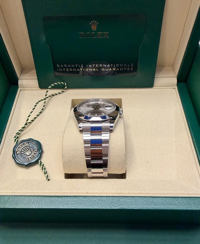 Rolex | Datejust | 126300 2025 New Unworn | Steel | 41 x 48 mm | Steel | Silver | Automatic