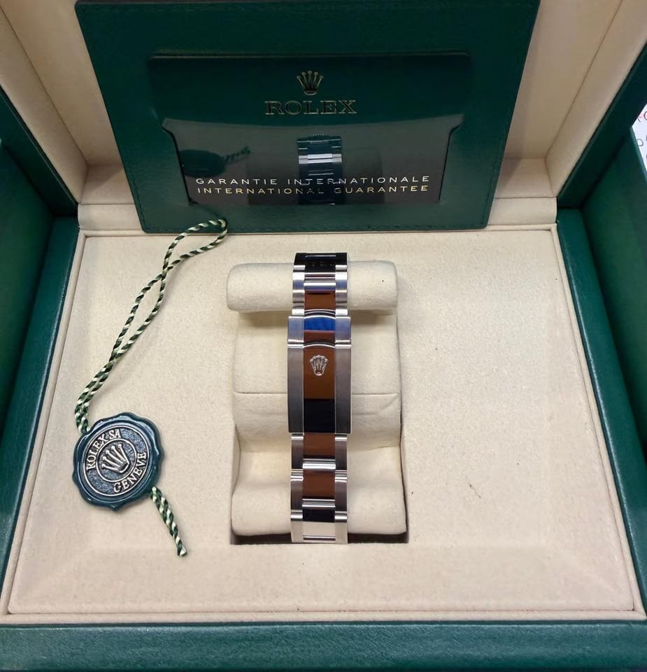 Rolex | Datejust | 126300 2025 New Unworn | Steel | 41 x 48 mm | Steel | Silver | Automatic