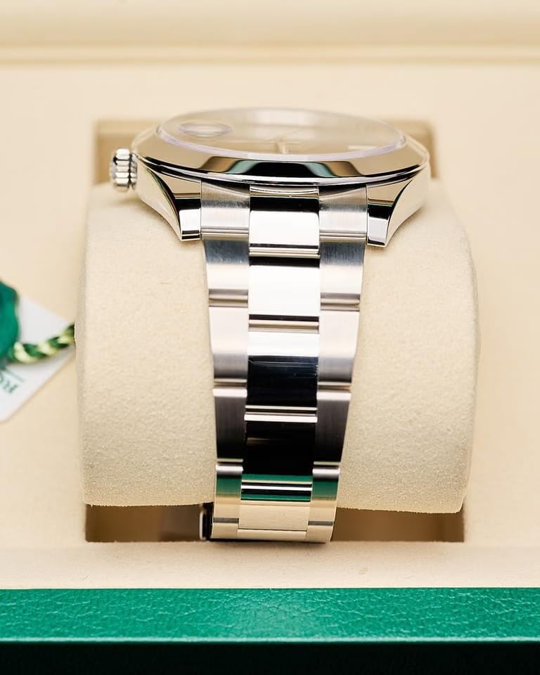 Rolex | Datejust | 126300 | 41 mm | Steel | Grey