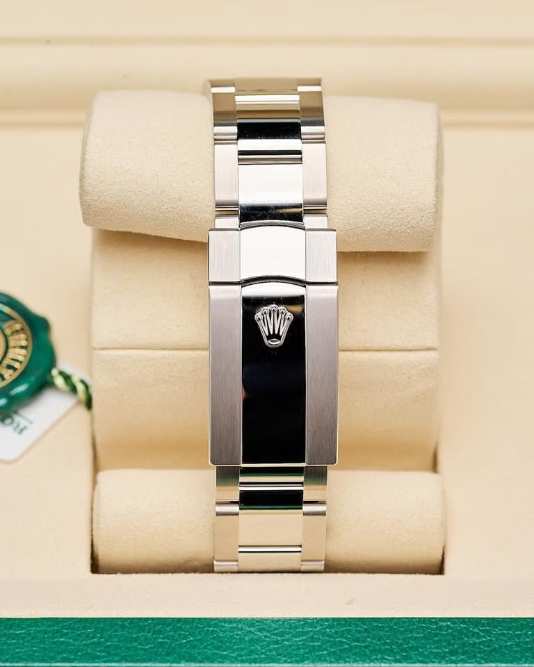 Rolex | Datejust | 126300 | 41 mm | Steel | Grey