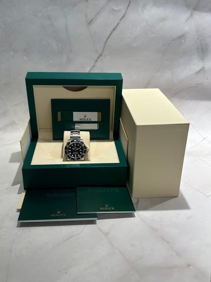 Rolex | Sea-Dweller | 116600 | Steel | 40 mm | Steel | Black | Automatic
