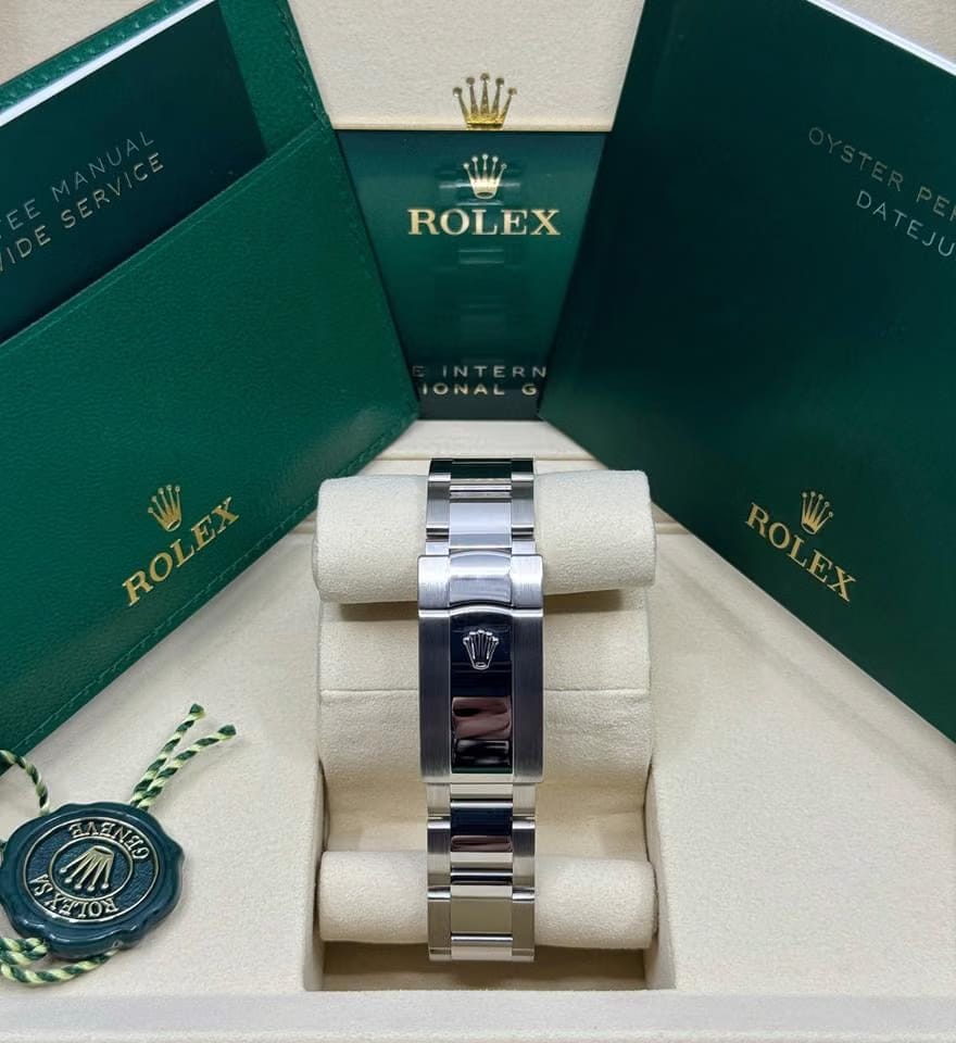 Rolex | Datejust | 126200-0002 | Steel | 36 mm | Steel | Silver | Automatic