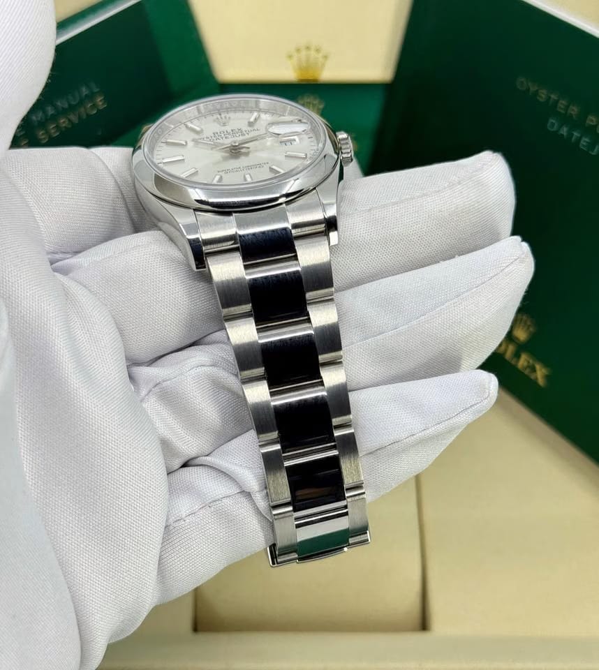 Rolex | Datejust | 126200-0002 | Steel | 36 mm | Steel | Silver | Automatic
