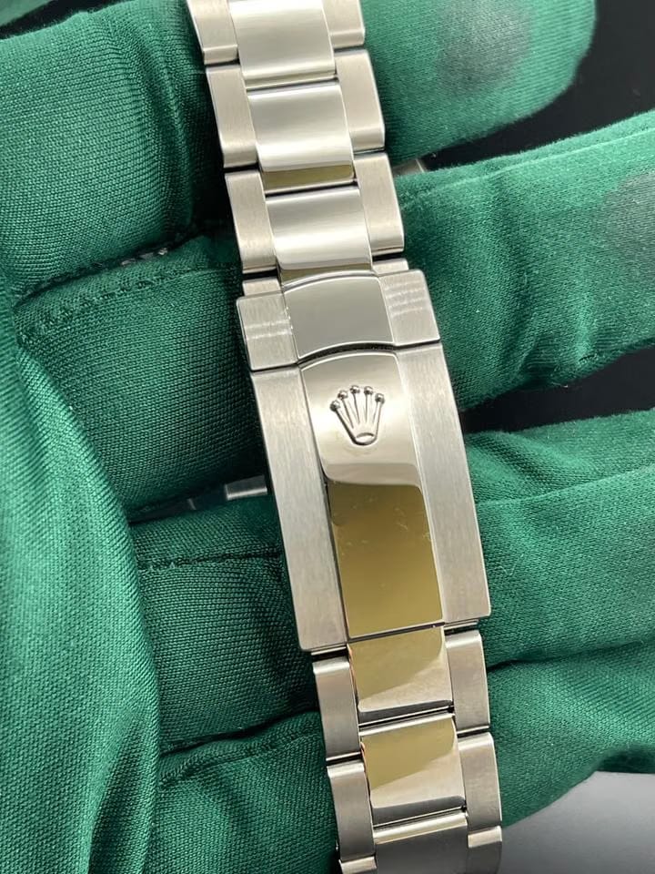 Rolex | Milgauss | 116400GV | Steel | 40 mm | Steel | Blue | Automatic