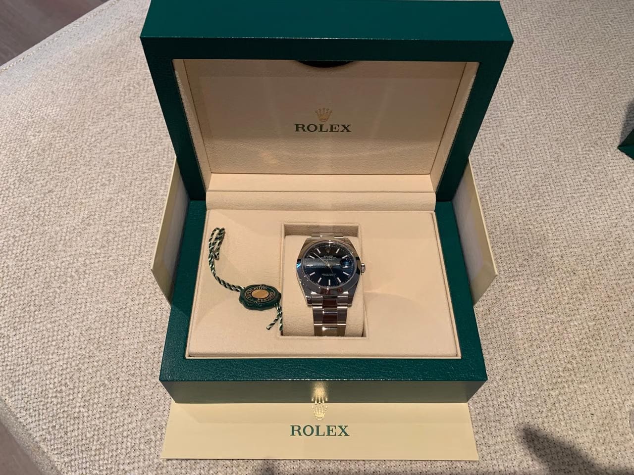Rolex | Datejust | 126300 | Steel | 41 x 8 mm | Steel | Blue | Automatic