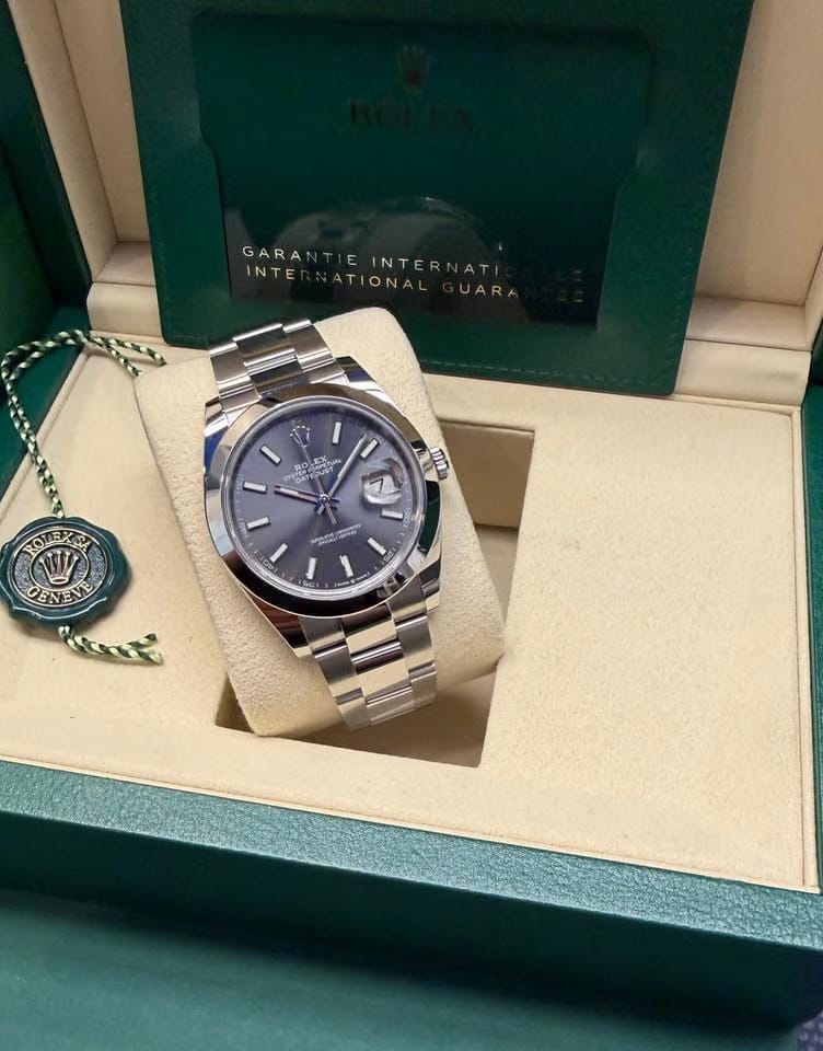 Rolex | Datejust | 126300 2025 New Unworn | Steel | 41 x 48 mm | Steel | Grey | Automatic
