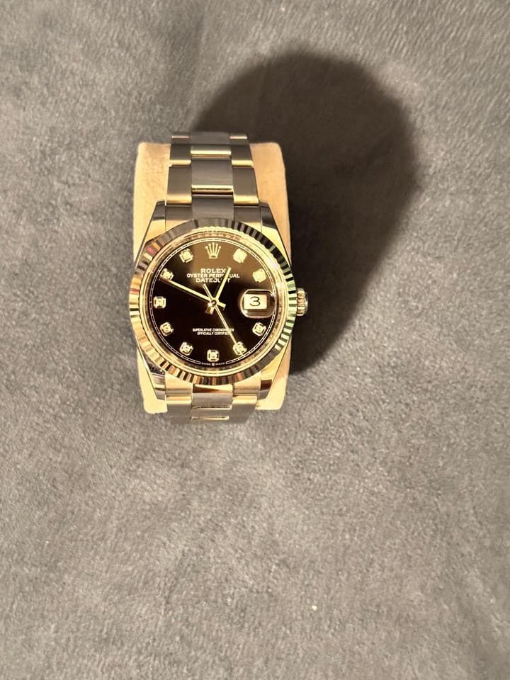 Rolex | Datejust | 126234 | 36 mm | White gold | Black | Automatic