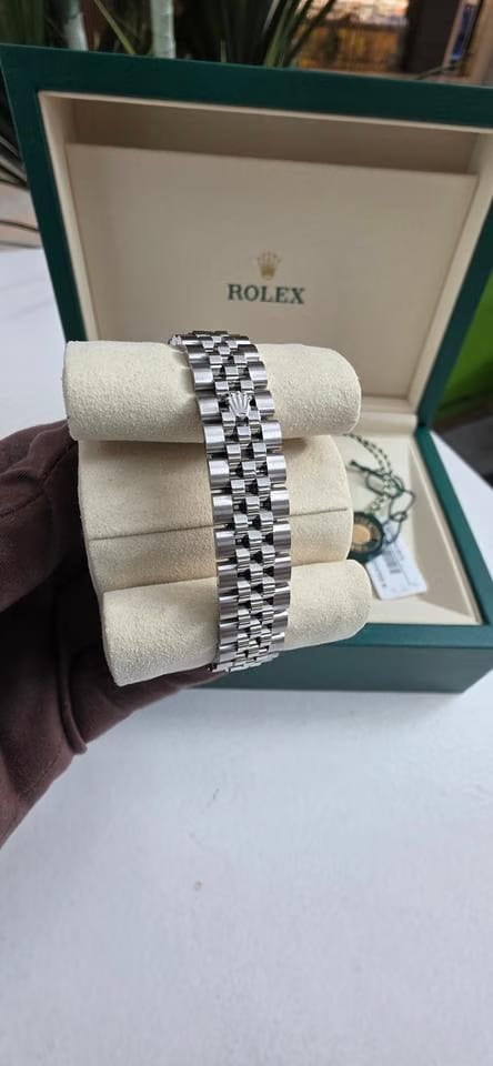 Rolex | Datejust | 279174 | Gold/Steel | 28 x 30 mm | Steel | Grey | Automatic