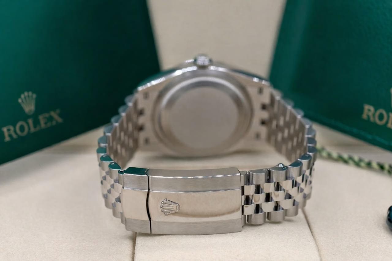 Rolex | Datejust | 126234 | White gold | 36 mm | Steel | Blue | Automatic