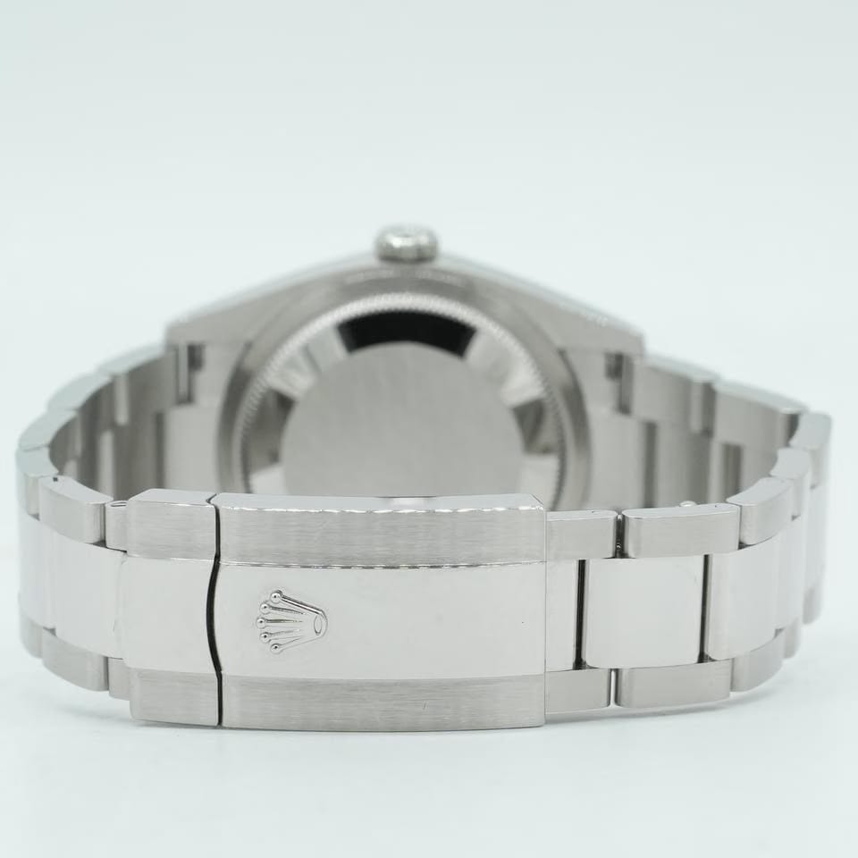 Rolex | Datejust | 126234 | White gold | 36 mm | Steel | Black | Automatic