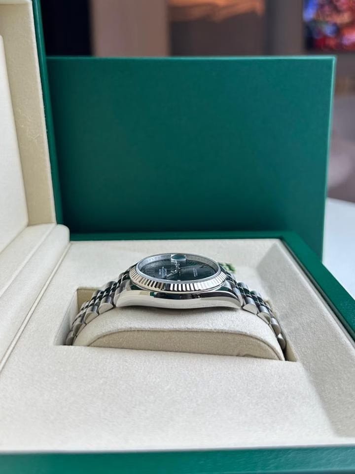 Rolex | Datejust | 126234 | Gold/Steel | 36 mm | Automatic