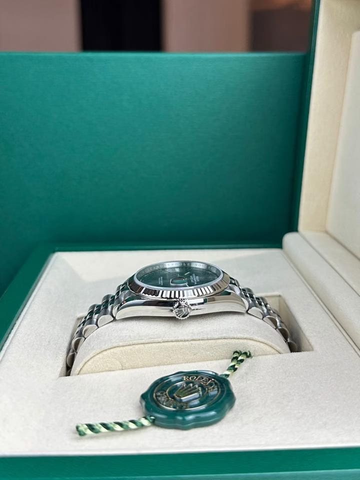 Rolex | Datejust | 126234 | Gold/Steel | 36 mm | Automatic