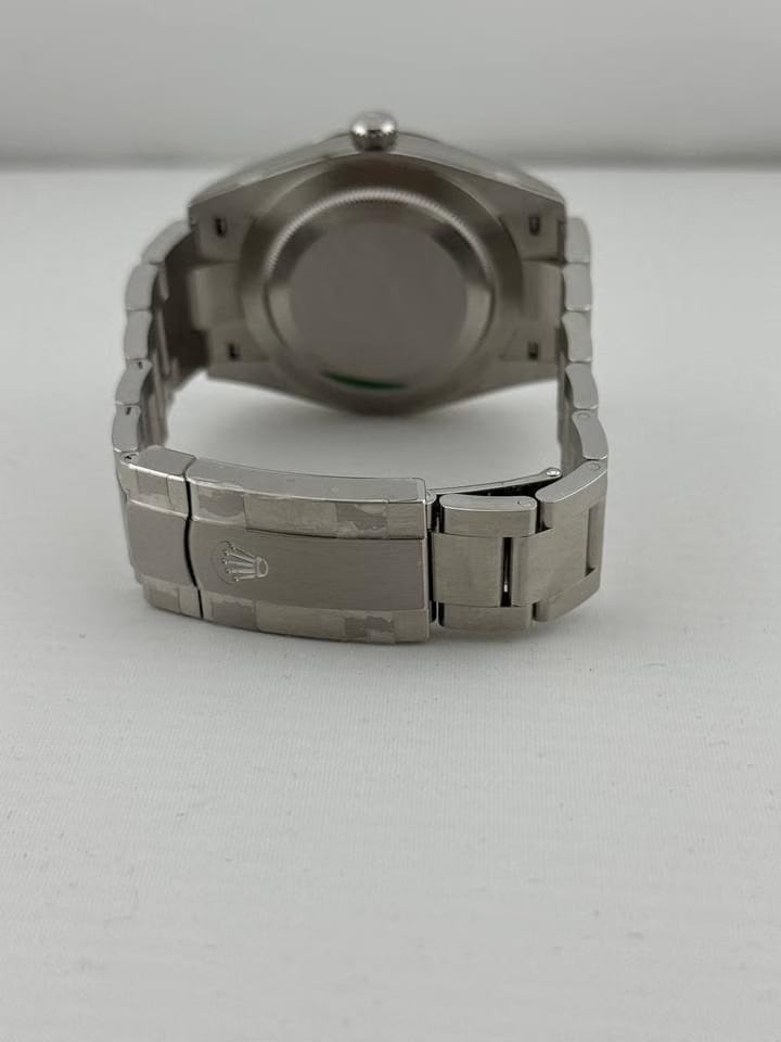 Rolex | Oyster Perpetual | 124300 | Steel | Steel | Silver | Automatic