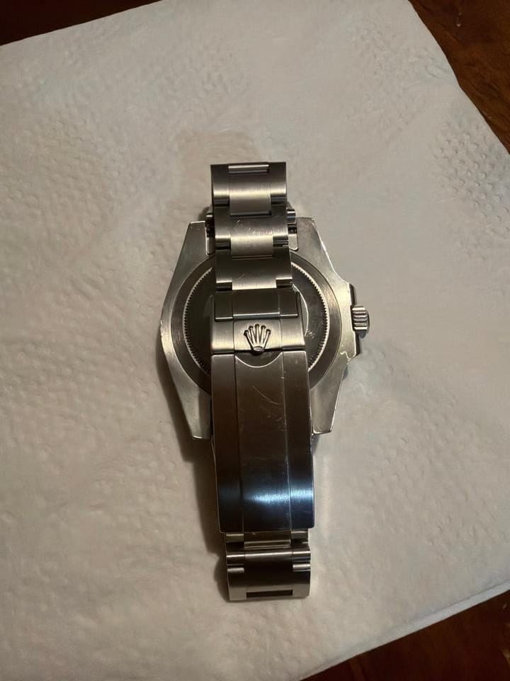 Rolex | Submariner | 116610LN | Silver | 40 mm | Steel | Black | Automatic
