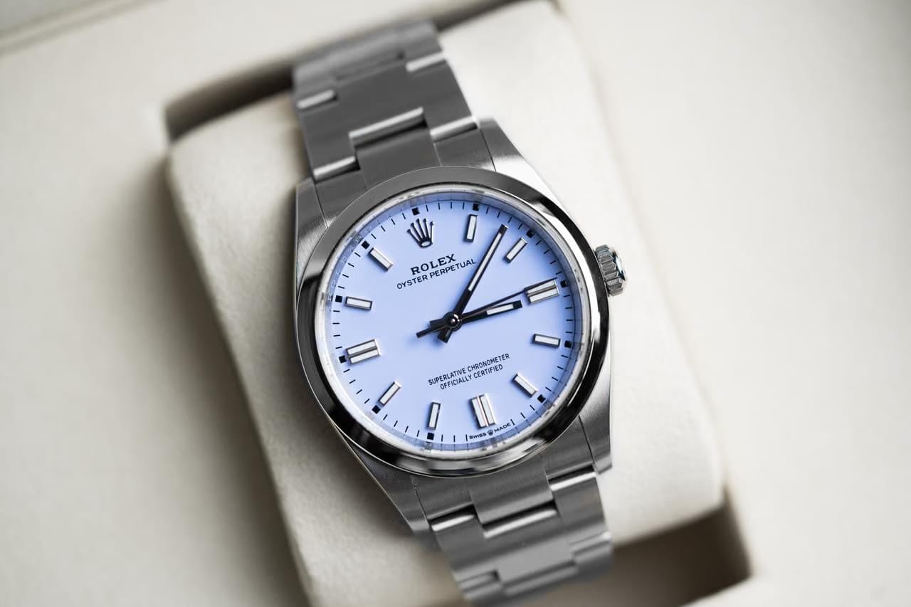 Rolex | Oyster Perpetual | 126000 | Steel | 34 mm | Steel | Pink | Automatic