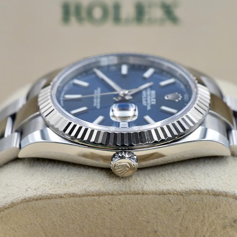 Rolex | Datejust | 126334 | White gold | 41 mm | Steel | Blue | Automatic
