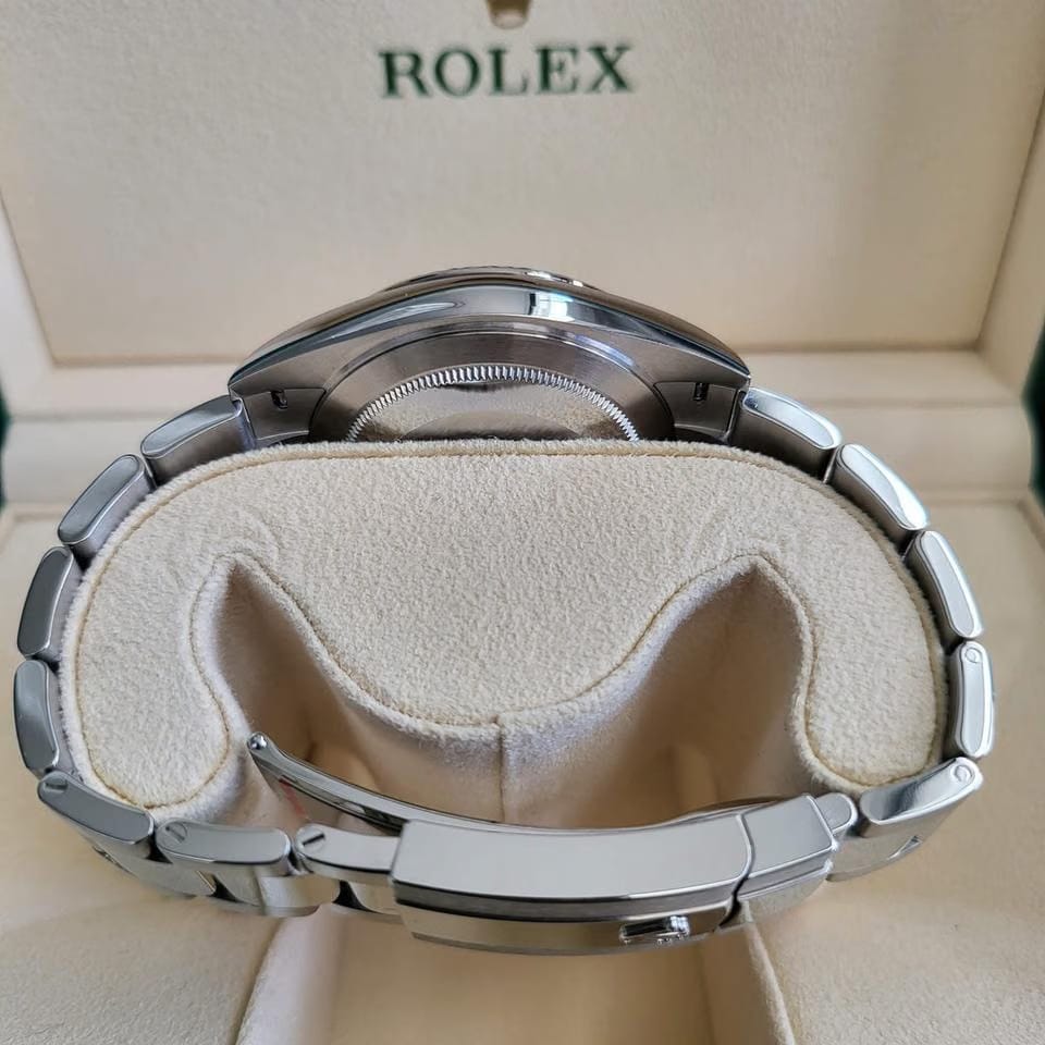 Rolex | Datejust | 126334 | Steel | 41 mm | Steel | Black | Automatic