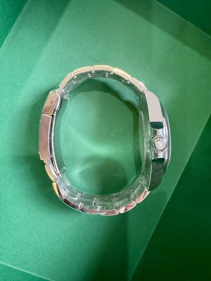 Rolex | Explorer II | 226570 | Steel | 40 mm | Steel | Black | Automatic