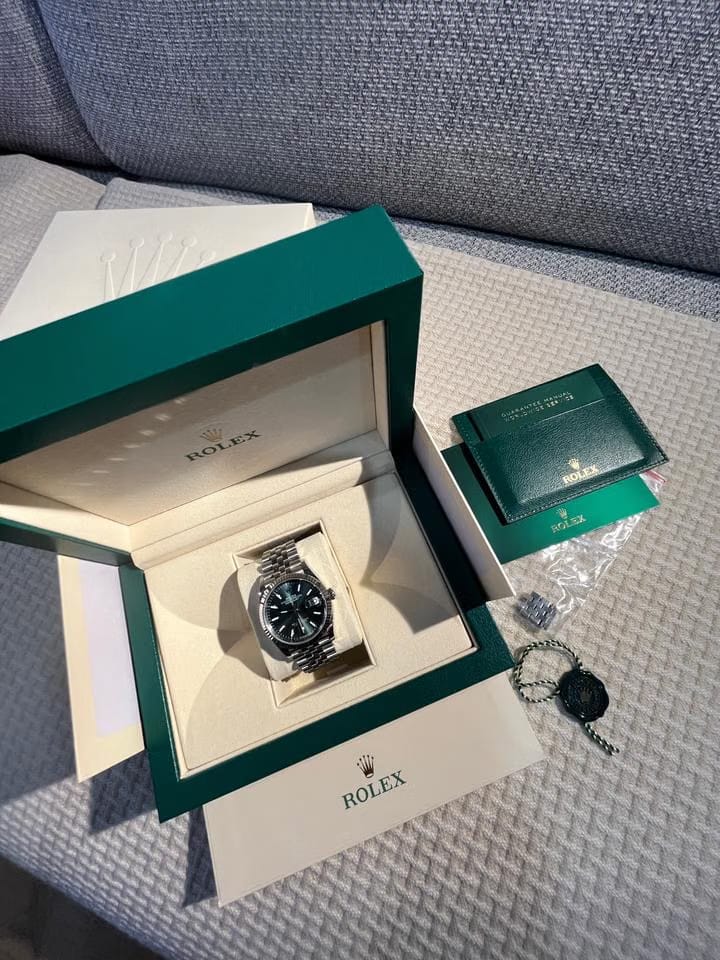 Rolex Datejust126234 Datejust 36mm Mint Green Fluted Bezel Jubilee Full Set